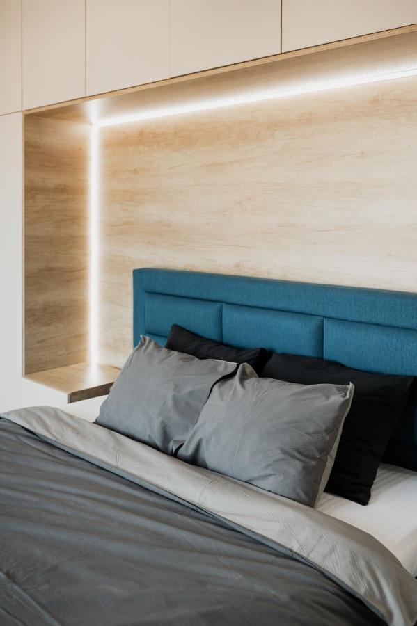 Skylark - Singapore Penthouse With Jacuzzi & Panoramic View Brasov Exterior photo